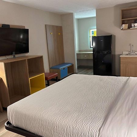 Days Inn By Wyndham Kings Dominion Doswell Eksteriør bilde