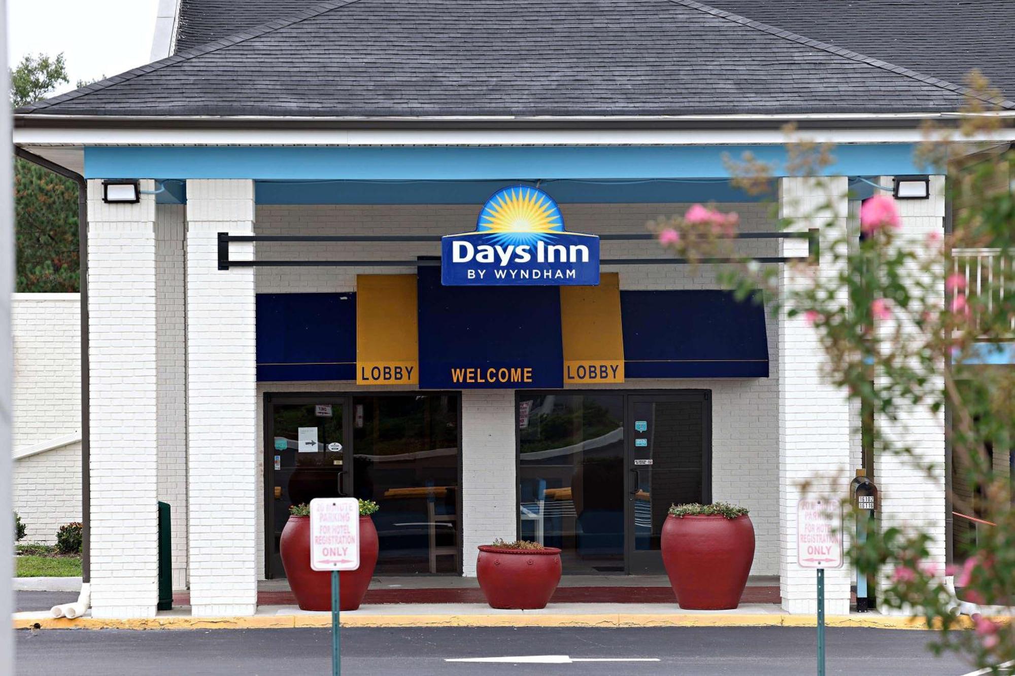 Days Inn By Wyndham Kings Dominion Doswell Eksteriør bilde