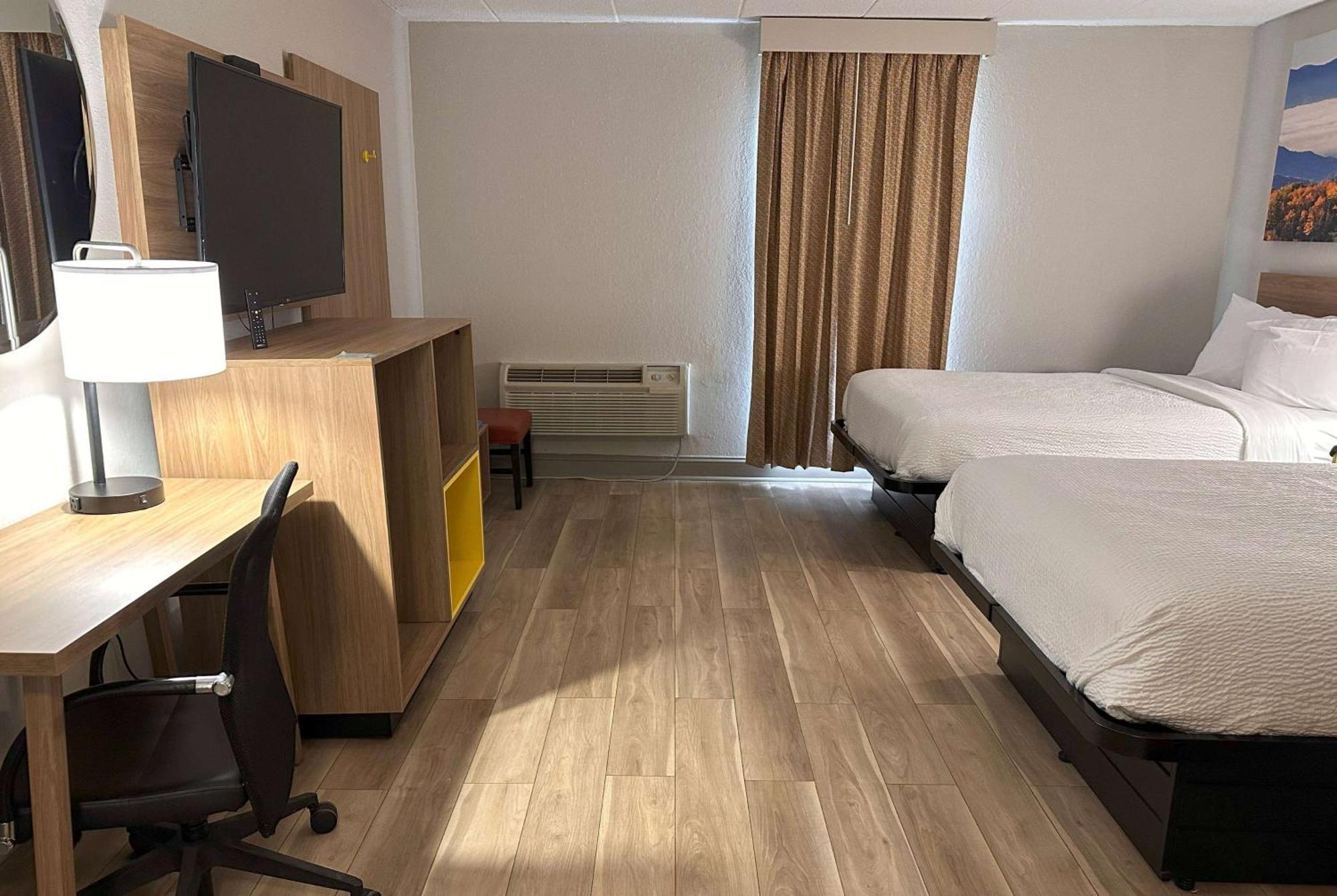 Days Inn By Wyndham Kings Dominion Doswell Eksteriør bilde